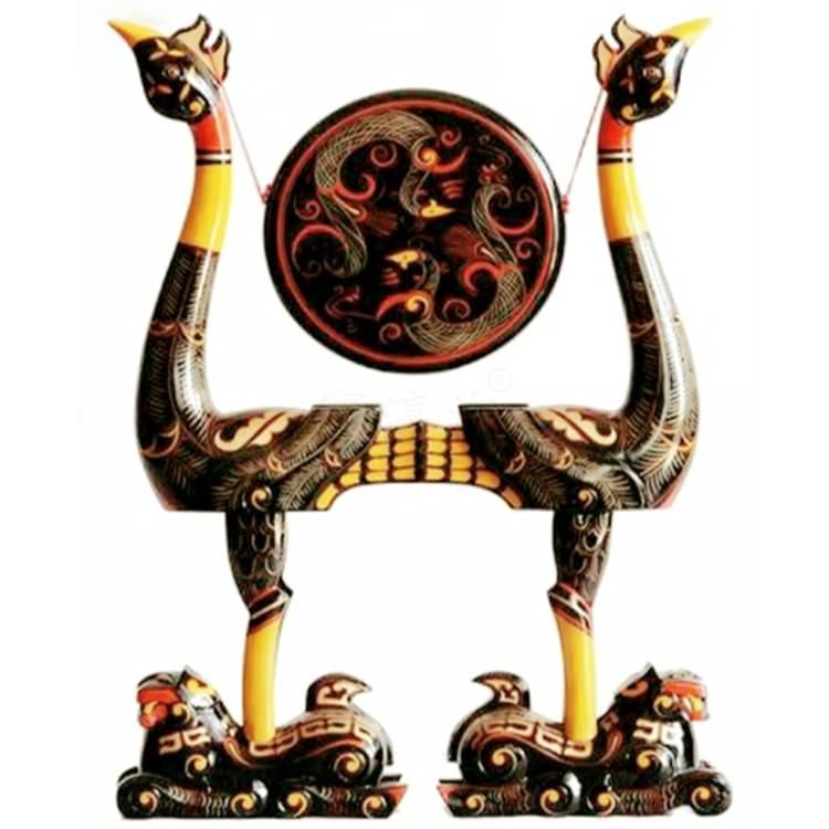 楚園春虎座鳥架鼓